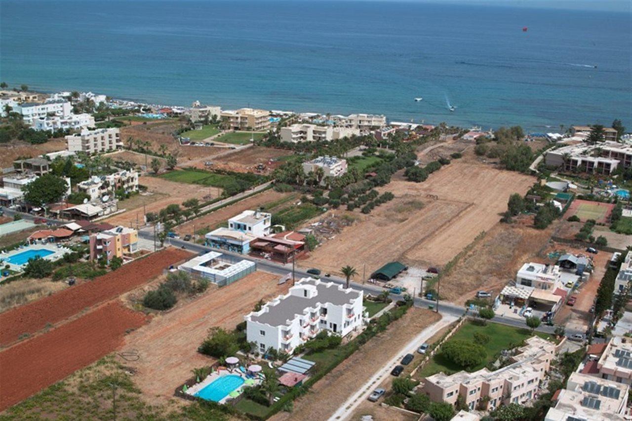 Altis Hotel ماليا المظهر الخارجي الصورة