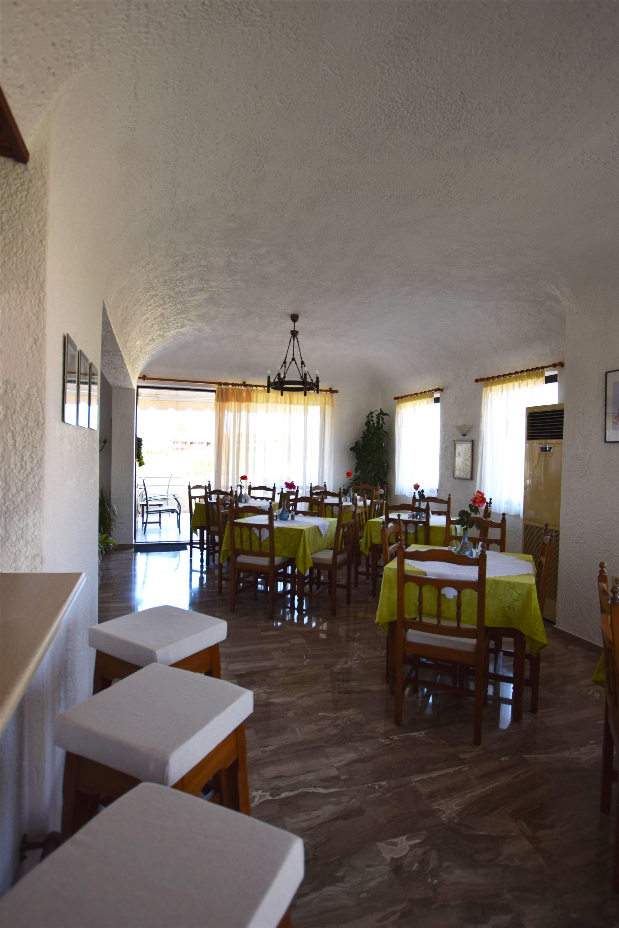 Altis Hotel ماليا المظهر الخارجي الصورة
