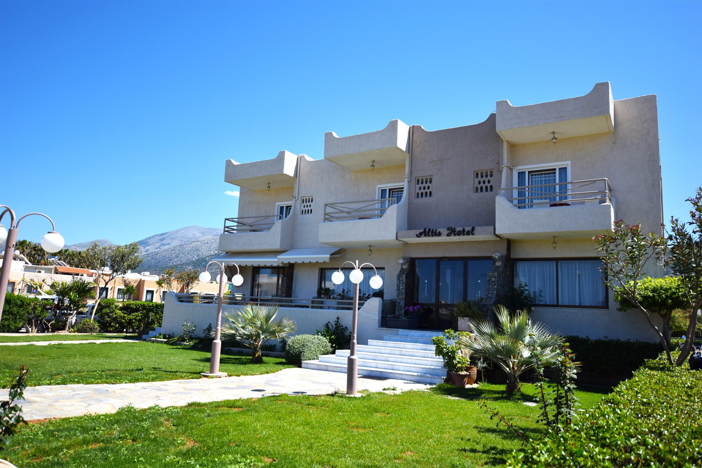 Altis Hotel ماليا المظهر الخارجي الصورة