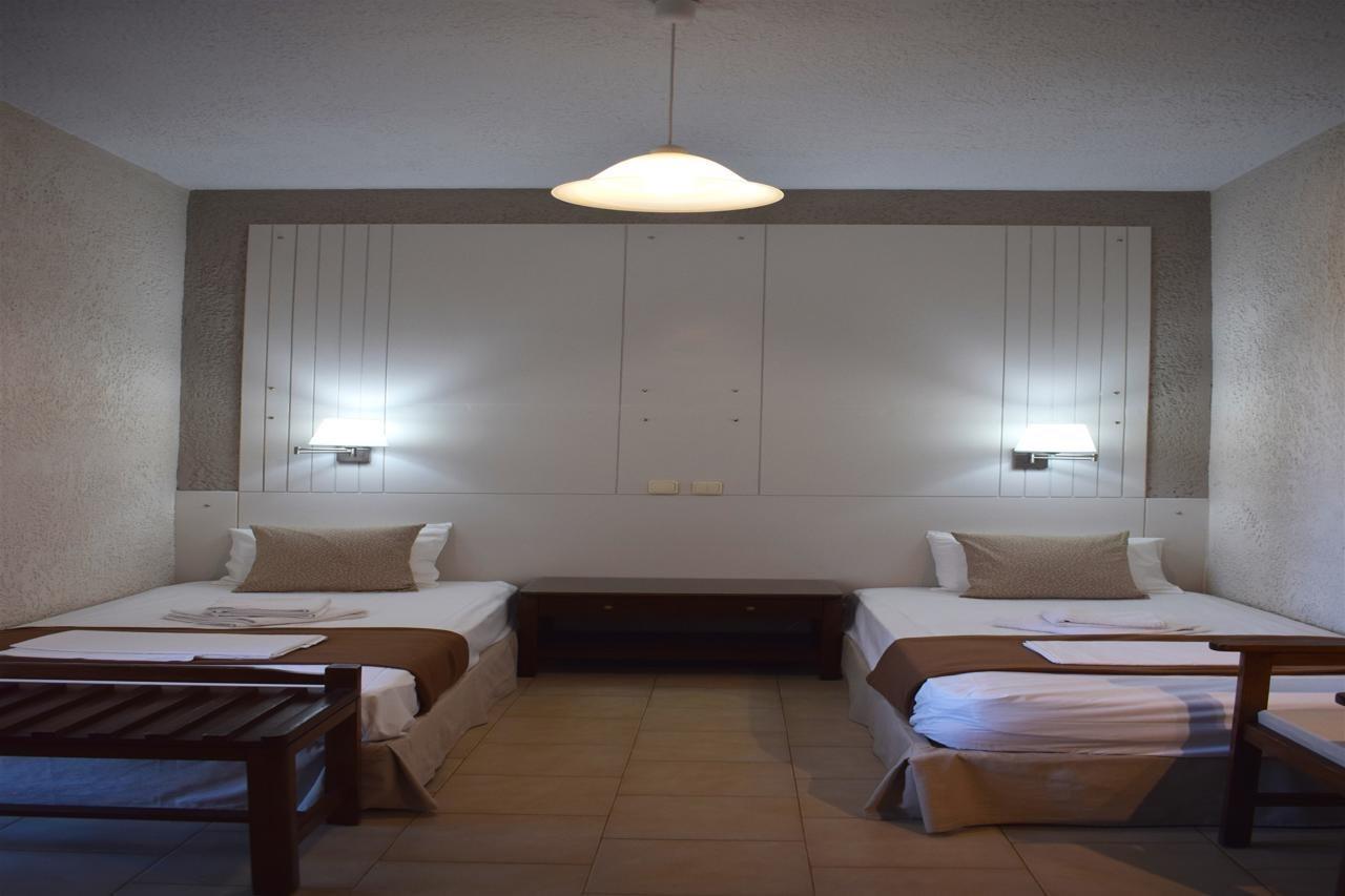 Altis Hotel ماليا المظهر الخارجي الصورة