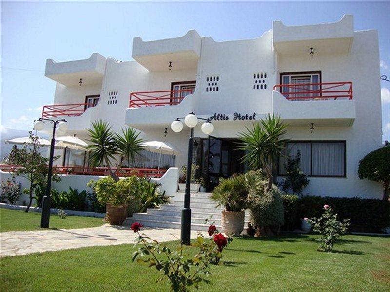 Altis Hotel ماليا المظهر الخارجي الصورة
