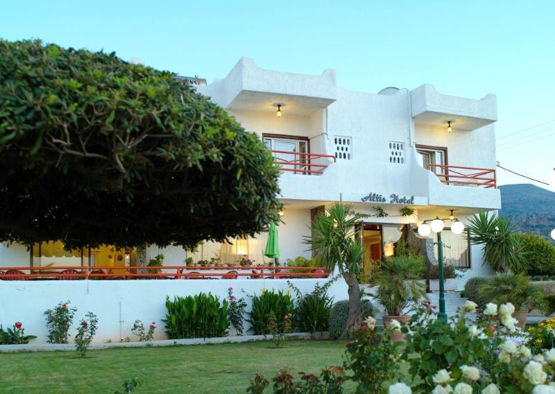 Altis Hotel ماليا المظهر الخارجي الصورة