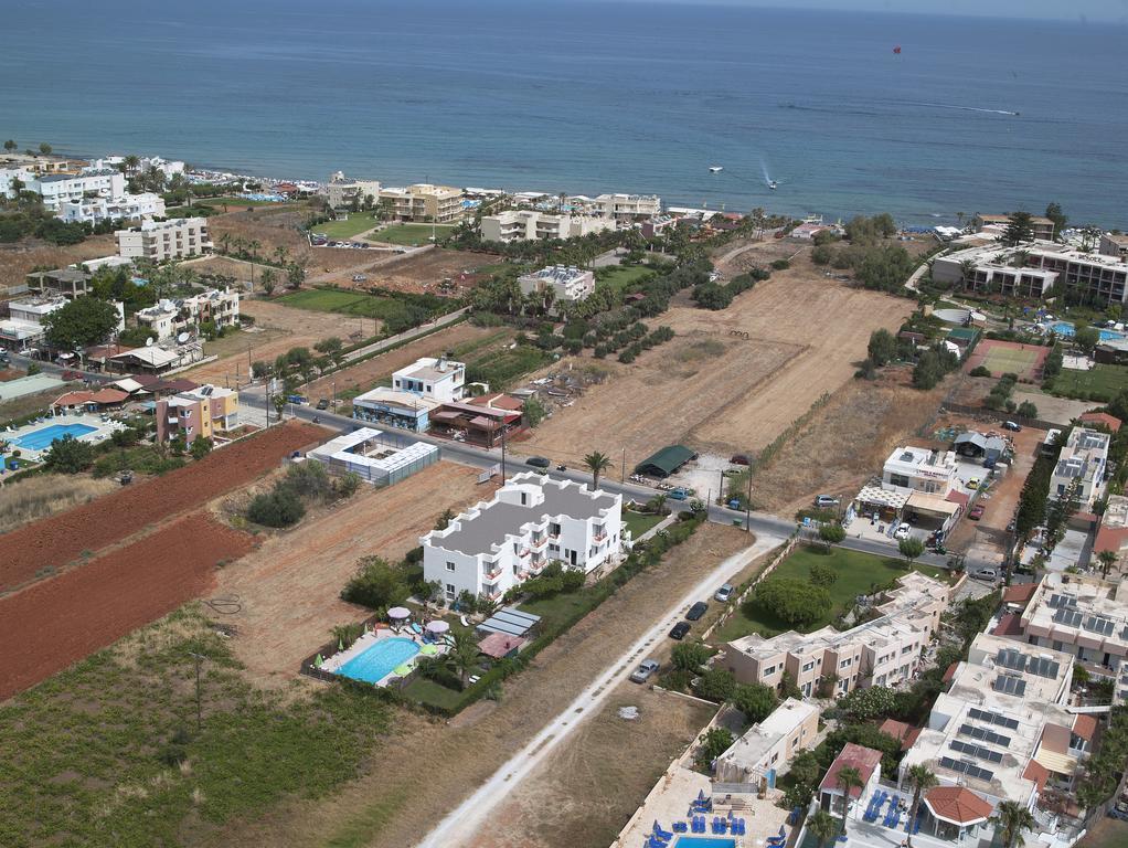 Altis Hotel ماليا المظهر الخارجي الصورة